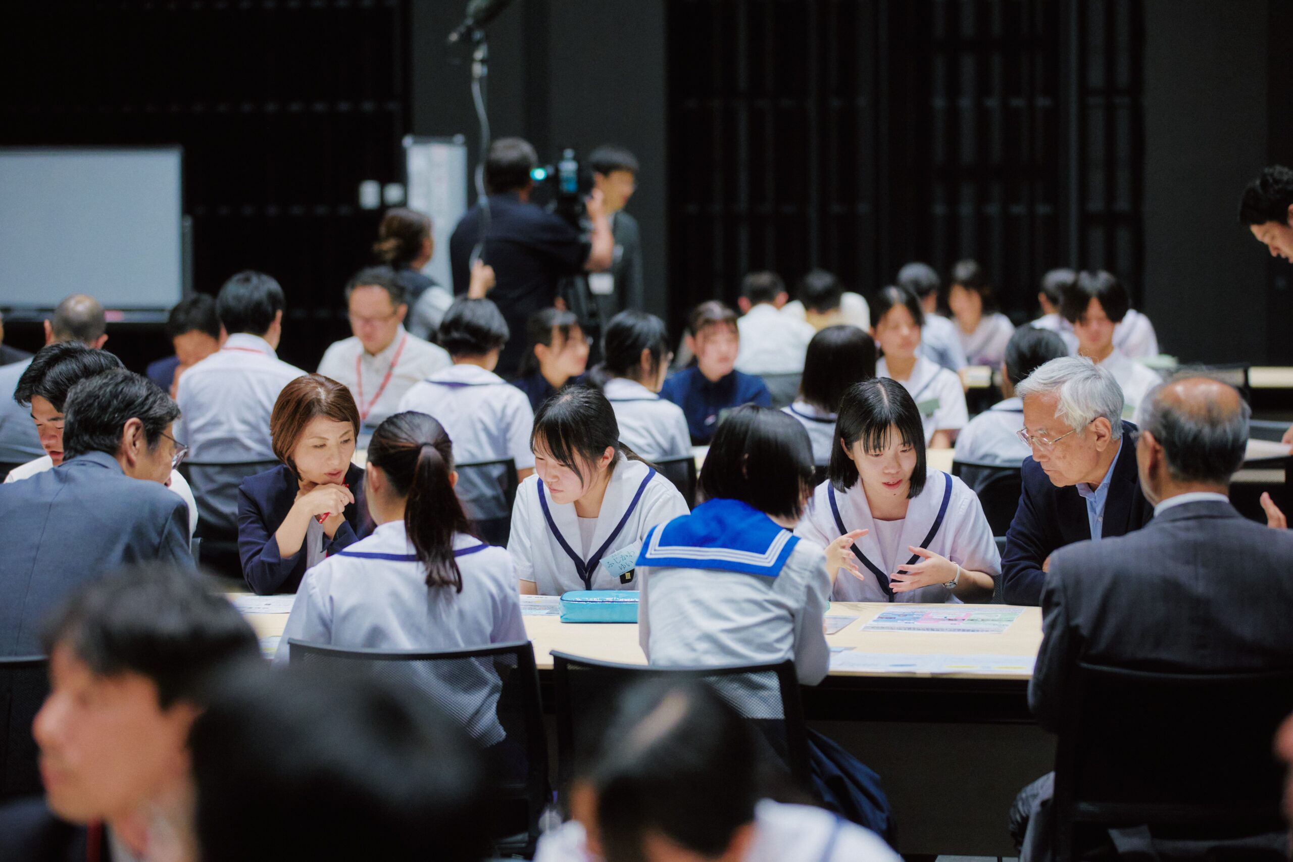 高校生×研究者ワークショップ「サイエンスの扉2026」を開催しました